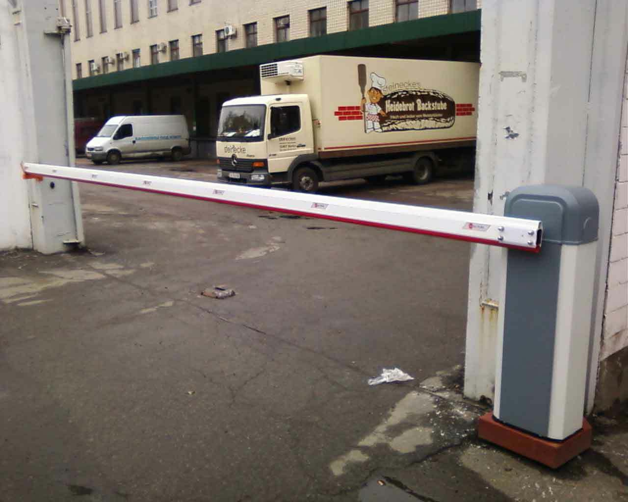 Шлагбаум <br>